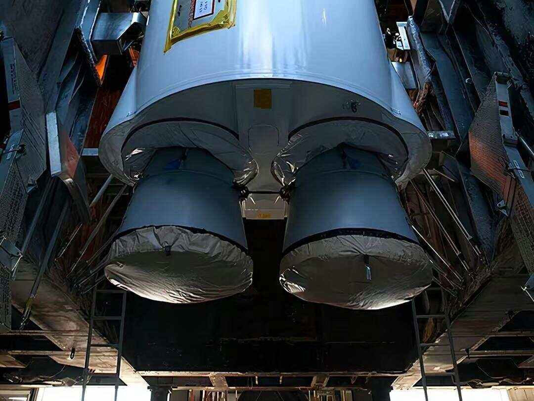 米兰体育入口-休斯敦火箭训练开放日,窗口期再遭质疑引欢呼,荷甲在即,细节决定成败