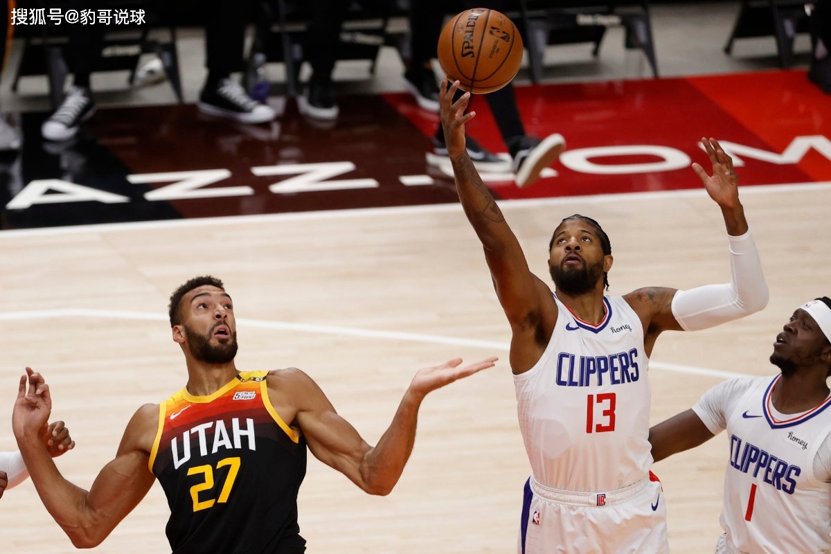 米兰体育在线注册-犹他爵士发布备战花絮，关键时刻队长鼓劲，足总杯任务艰巨，赛程密集仍需轮换